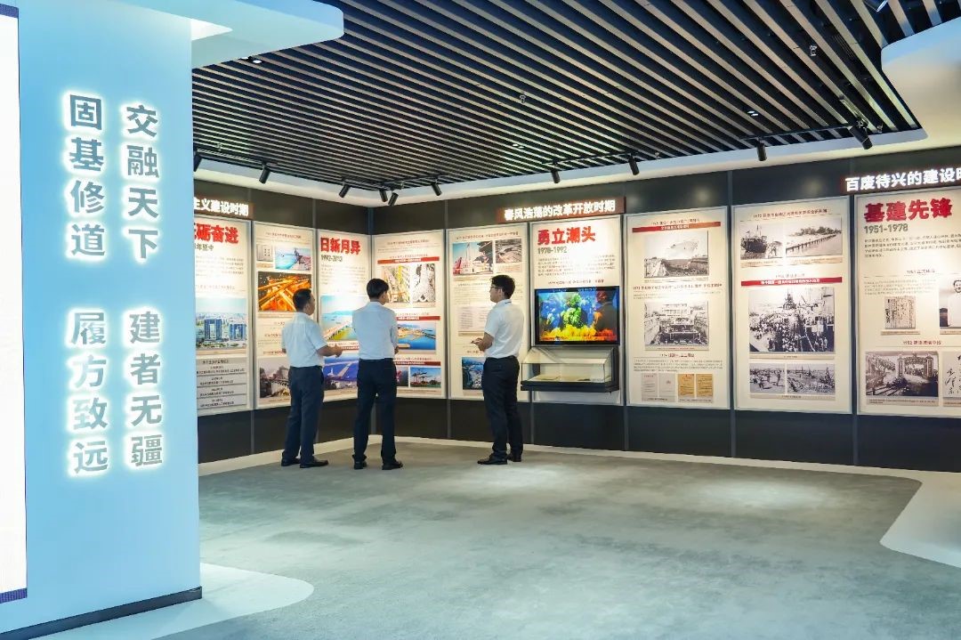 图文巡展2